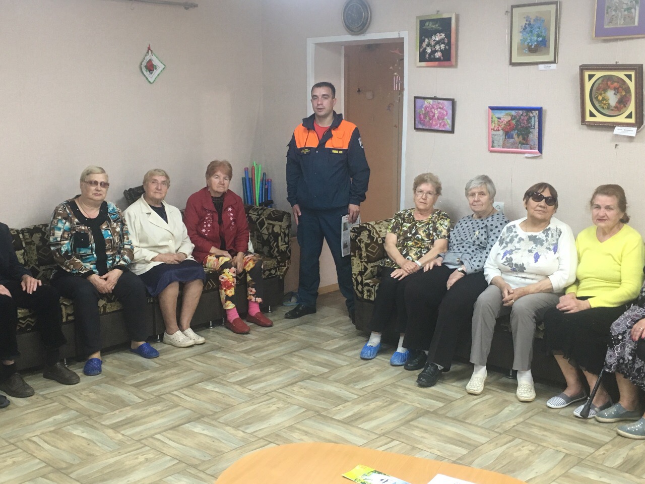 X-bsdx_vtWA (1).jpg X-bsdx_vtWA (1).jpg